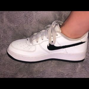 NIKE AIR FORCE ONE